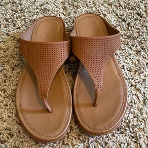 FITFLOP Brown Tan Leather Banda Toe post thong sandals Size 7